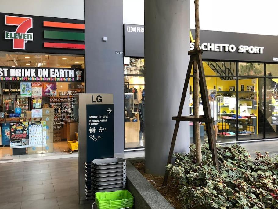 Tropicana Avenue B32-09, Petaling Jaya Eksteriør billede